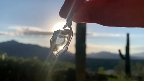 Vista 48 de 66 necklace pendant gemstones choose from moldavite, citrine, or herkimer diamond