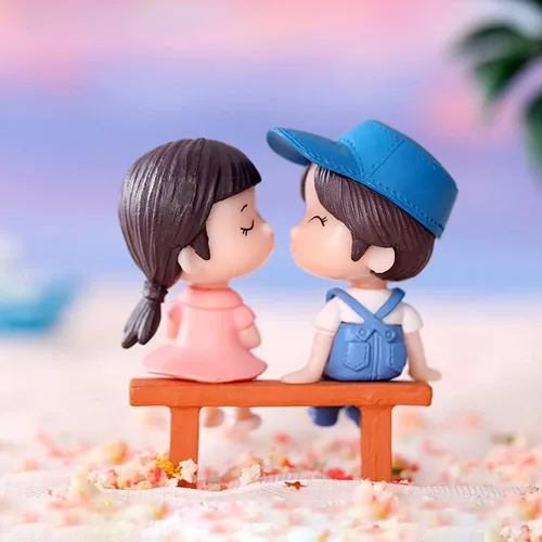 Vista 2 de 8 figuras en miniatura para parejas, para amantes de la pareja, silla, beso de niño y niña, decoración de pastel, micro adornos de paisaje, jardín