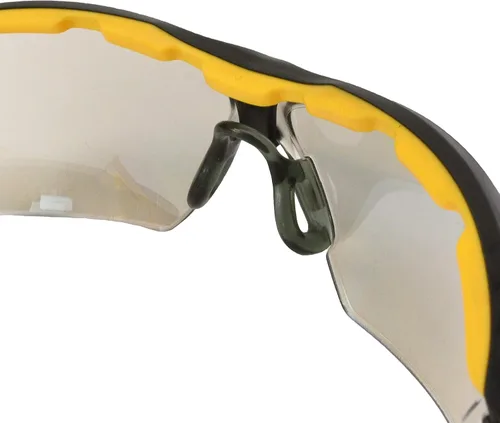 Vista 5 de DEWALT DPG108 Renovator Premium - Gafas de seguridad - Marco negro - Lente de E/S, interior/exterior (DPG108-9D)
