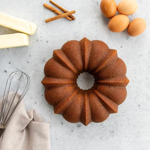 Vista 2 de Nordic Ware Mezcla de pastel Bundt de especias de canela