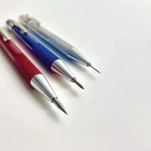 Vista 3 de Excel Blades Punzón Retráctil de .030", Escriba, Herramienta de Liberación de Aire Para Vinilo, Vinilo Adhesivo, Corte Cricut, Envoltura