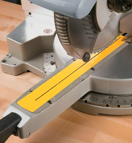 Vista 3 de FastCap Cinta de cero espacio libre de 2 x 16 pulgadas, reducción de desgarro, herramienta de alineación perfecta para sierras ingletadoras/de mesa