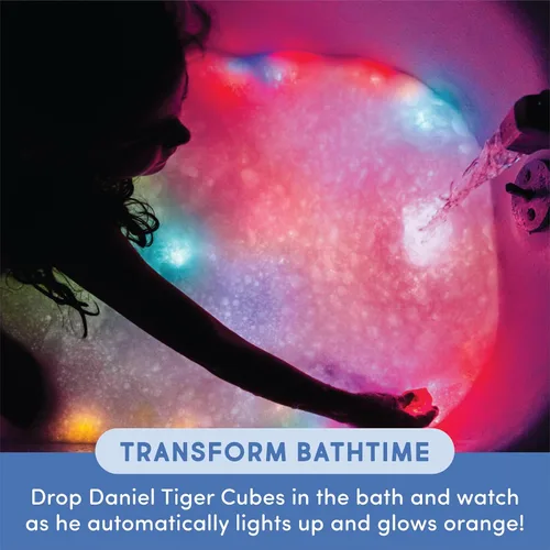 Vista 3 de Glo Pals x Daniel Tiger's Neighborhood - Juguete de baño activado por agua con 4 cubos reutilizables iluminados para juegos sensoriales (solo cubos)