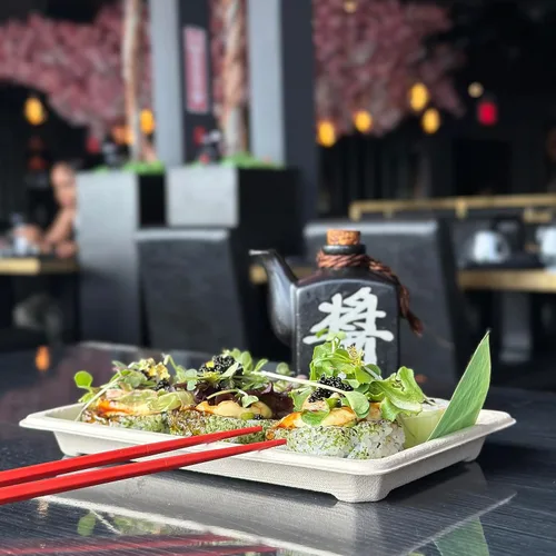 Vista 7 de Bandejas grandes compostables para sushi con tapas, contenedor de sushi natural de caña de azúcar, biodegradable, plato de sushi desechable