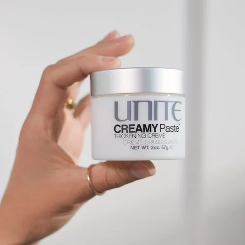 Vista 4 de UNITE Pasta cremosa para el cabello, pasta de peinado versátil para textura, definición y fijación construible, añade grosor y separación