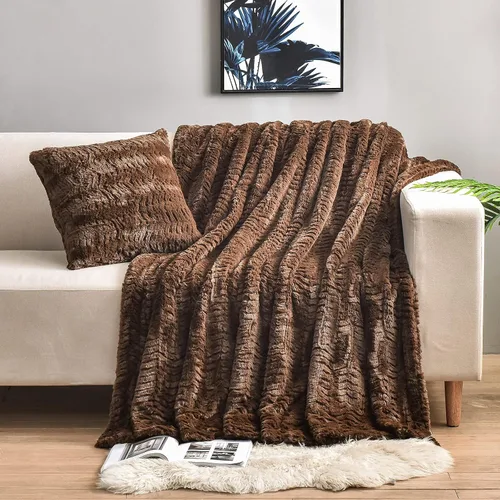 Vista 8 de YUSOKI - Fundas de almohada de pelo sintético de lujo - 18 x 18 pulgadas, juego de 2 - Fundas de almohada decorativas de pelo suave y esponjoso