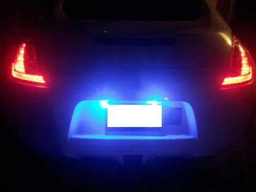 Vista 3 de iJDMTOY 5-SMD 168 194 2825 T10 Bombillas LED para matrícula, ultra azul