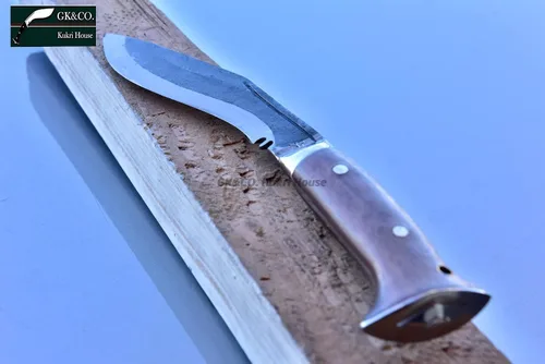 Vista 6 de GK&CO. Kukri House Kukri/Khukuri genuino - Hoja negra de 5 pulgadas (sin óxido) Panawal Khukuri - Fábrica hecha a mano en Nepal.