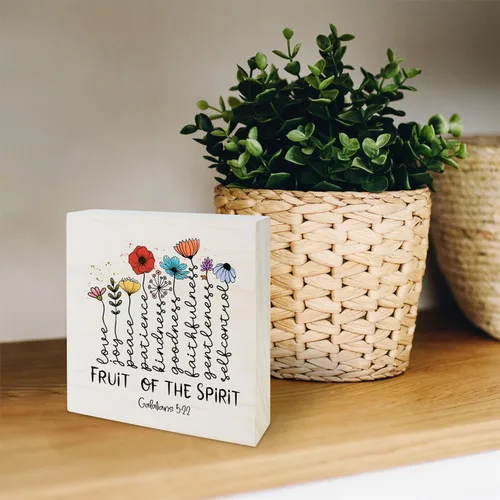 Vista 3 de Bloque de madera con texto inspirador, Fruta del Espíritu, flores de acuarela, decoración moderna de mesa de granja para el hogar, oficina, cocina