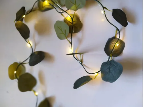 Vista 4 de 2pcs Green Eucalyptus Leaves Garland with LED Lights Great for Year Round Decor, Parties, Weddings