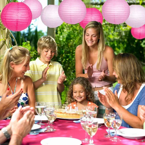 Vista 4 de Faroles de papel decorativos, faroles chinos redondos colgantes rosados con luces para compromiso, despedida de soltera, fiesta de cumpleaños, 12
