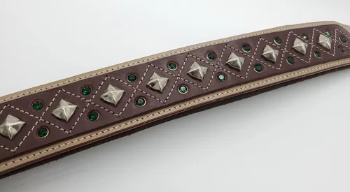 Vista 7 de Blazing Paws Darlington - Collar de perro de cuero de lujo de 2 pulgadas de ancho para perros grandes, hecho a mano de gamuza acolchado de cristal