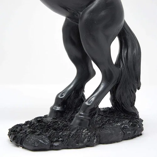 Vista 3 de Lependor Estatua de resina de caballo de pie, escultura de caballo de lucha para decoración del hogar, figura de arte, adorno decorativo de Negro