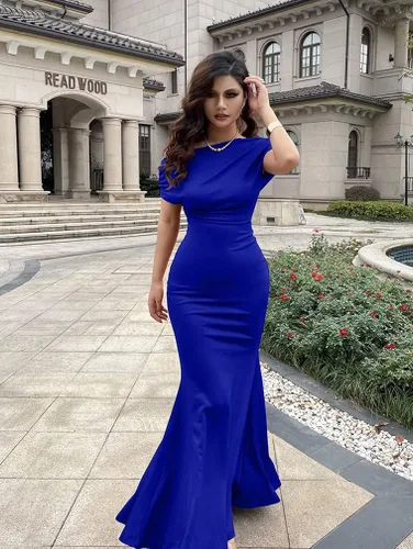 Vista 6 de YMDUCH Vestido de noche para mujer elegante sin mangas con hombros descubiertos entallado largo y formal