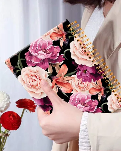 Vista 5 de iampanda Cuaderno de diario en espiral, encuadernación fuerte de doble alambre con papel de primera calidad para niñas y mujeres, 60 hojas A5 a