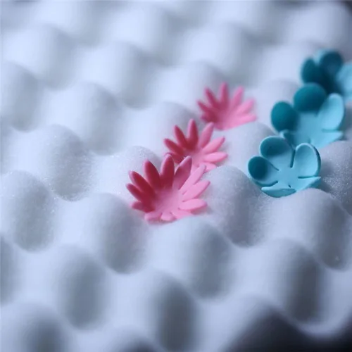 Vista 7 de EORTA - 2 almohadillas de esponja para moldear fondant, pasta de goma de azúcar y flores, bandeja de espuma, tapete de esponja ondulada