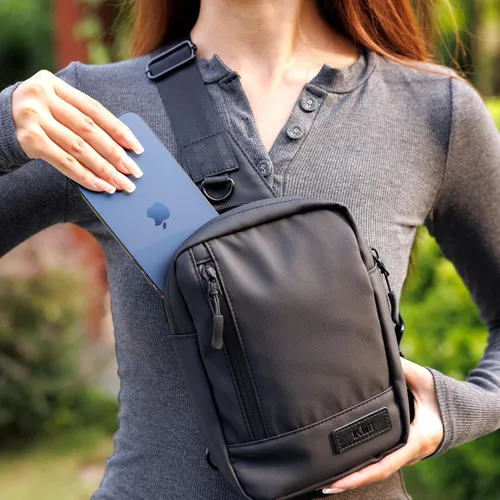 Vista 2 de Bolsa cruzada de viaje para iPhone 18 17 16 Pro Max iPad mini 6 Bolso bandolera negro