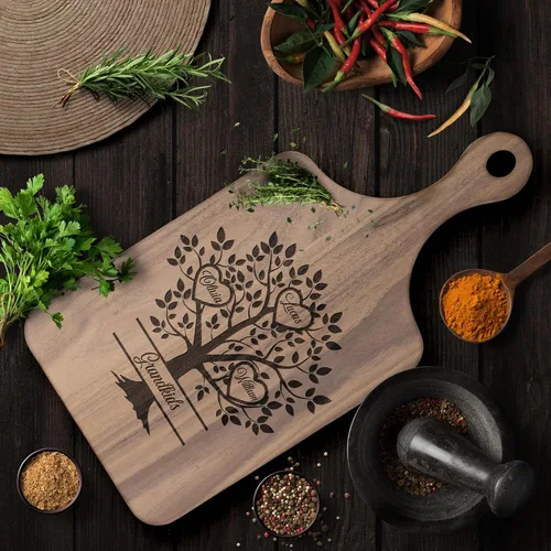 Vista 4 de Tabla de cortar personalizada, tabla de cortar de árbol familiar, tabla de cortar personalizada, tablas de charcutería para nieto, tabla de cortar