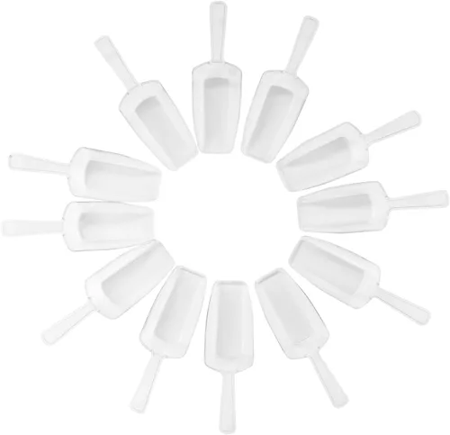 Vista 6 de Cucharas mini de plástico acrílico para cocina de 5.5 in, Para bodas, bufé de dulces, helados, proteína en polvo, Café, té (12 unidades)