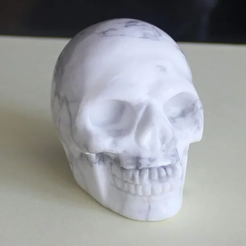 Vista 10 de Figura de calavera de piedras preciosas mixtas tallada a mano de 2 pulgadas para decoración del hogar (Amazonita)