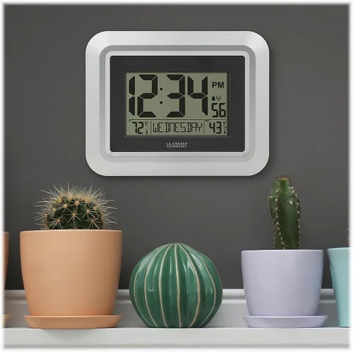 Vista 4 de La Crosse Technology 513-1918S-INT Reloj de pared digital atómico con temperatura exterior