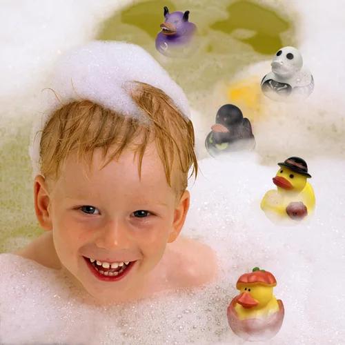 Vista 5 de Paquete de 24 Patos de Goma de Halloween Juguetes de Baño para Niños Pequeños Niños Niñas Juguetes de Halloween Favores de Fiesta de Halloween