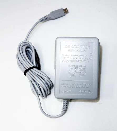 Vista 3 de Cargador adaptador de corriente original de Nintendo 3DS XL WAP-002 - embalaje a granel