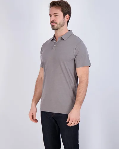 Vista 33 de Real Essentials Paquete de 3: Polo de manga corta de algodón para hombre, de secado rápido, transpirable, (disponible en tallas grandes y altas)