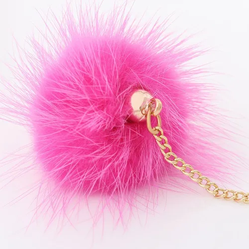 Vista 4 de Boderier - Aretes colgantes con cadena dorada y pompones de piel de conejo para mujeres y niñas