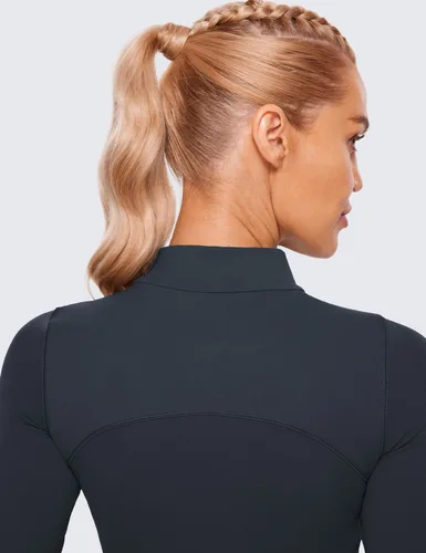 Vista 4 de CRZ YOGA Butterluxe - Camiseta corta de manga larga con cuello alto falso para mujer, ajustada, atlética, entrenamiento, casual, capa base