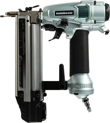 Vista 16 de Metabo HPT Clavadora Pro Brad, clavadora neumática de acabado profesional preferida por profesionales para trabajos de molduras, construcción