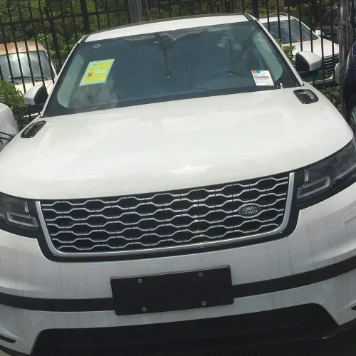 Vista 3 de YIWANG Cubierta de plástico ABS cromo cubierta de ventilación Panel Trim cubierta 2 unids para Landrover Range Rover Velar 2017 2018 Accesorios