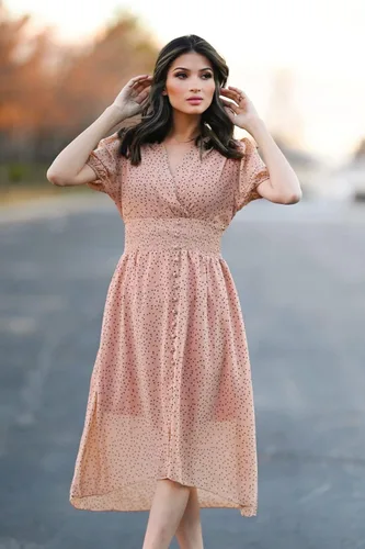 Vista 3 de PRETTYGARDEN - Vestido largo por debajo de la rodilla para mujeres, escote en V cruzado, mangas cortas, estampado floral, estilo boho, corte