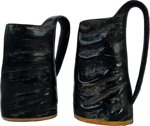 Vista 2 de Juego de 2 tazas de cuerno vikingo, 100% auténtica jarra medieval de cuerno de cerveza con superficie de madera, taza de cuerno vikingos de 16
