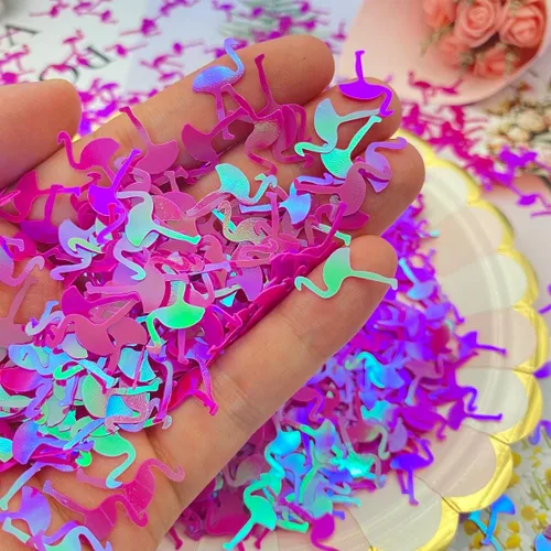 Vista 4 de 2000 piezas de confeti de PVC con purpurina de flamenco para manualidades, tarjetas, bricolaje, compromiso, boda, despedida de soltera, cumpleaños