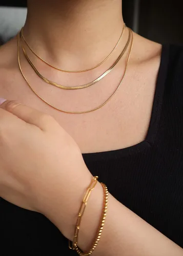 Vista 2 de DEARMAY 14K Gold Necklaces for Women, Dainty Layered Gold Herringbone Choker Necklace for Women Thin Chunky Snake Chain Necklaces Jewelry for Teen