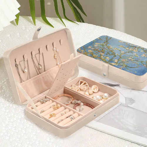 Vista 4 de innewgogo Van Gogh - Joyero pequeño con diseño de flor de almendra, organizador de joyas de piel sintética, organizador de aretes de viaje para novia