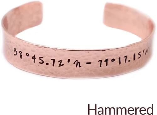 Vista 6 de Personalized Rustic Copper Cuff Bracelet, Custom Message, Unisex Christmas Present for Him Her