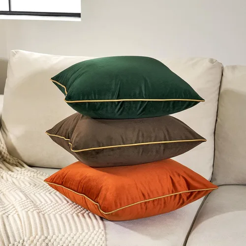 Vista 8 de Aeckself Paquete de 2 fundas de almohada de terciopelo verde de 18 x 18 pulgadas, fundas de almohada decorativas de lujo modernas con borde dorado
