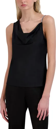 Vista 2 de BCBGeneration Camiseta de satén ajustada para mujer, con tirantes de diamantes de imitación, asimétrica, cuello vuelto