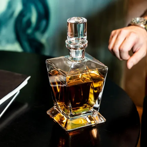 Vista 5 de Krosno - Decantador de whisky con tapón 25.4 oz Colección Caro Para uso en casa, restaurantes, fiestas Idea de regalo para bar mitzvah, boda