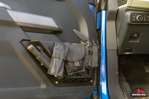 Vista 3 de Juego MOLLE de bolsillo para panel de puerta delantera para Ford Bronco 2021+ (conductor y pasajero) Overlanding y equipo de campamento
