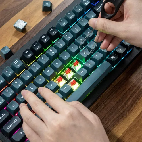 Vista 8 de Keychron Q1 Pro Teclado mecánico inalámbrico personalizado, QMKVIA programable de aluminio completo 75% diseño BluetoothRGB con cable