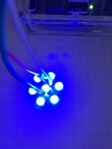 Vista 5 de Anillos LED RGB de 7 bits 7 X WS2812B 5050 Luz de lámpara con controladores integrados direccionables individualmente para Arduino Raspberry Pi