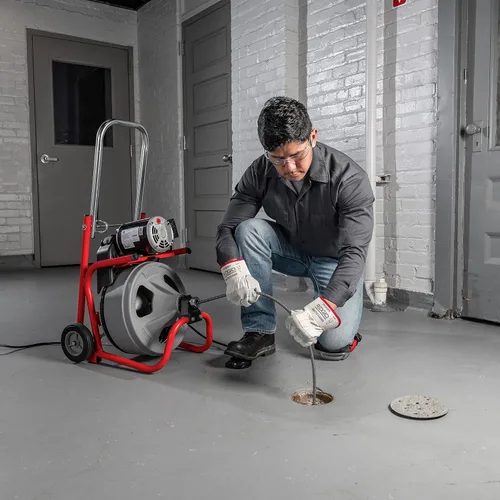 Vista 10 de RIDGID 26998 Modelo K-400 Kit de Máquina de Tambor de Limpieza de Drenaje de 120 Voltios con Cable C-45IW de 1/2" x 75', Blanco, Negro, Rojo