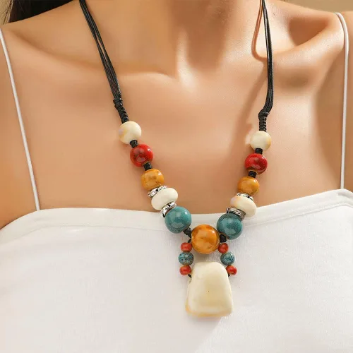 Vista 2 de ERLOSYA Collar tribal bohemio en capas para mujer, estilo retro, collar trenzado turquesa, a la moda, cordón ajustable de cáñamo, cuentas