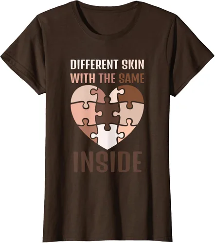 Vista 18 de Camiseta con texto en inglés "Black History Month Different Skin With The Same Love Inside