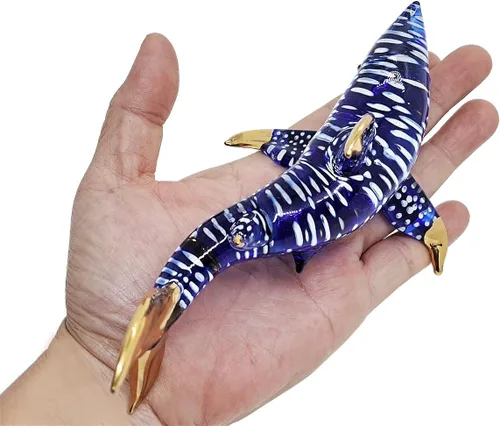 Vista 3 de Pequeña figura de tiburón blanco punteado azul dorado de 6.5 pulgadas, tiburones de vidrio soplado a mano, vida marina, peces marinos, animales