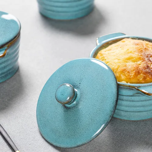 Vista 4 de Creme Brulee Ramekins de 8 onzas con tapas, cuencos aptos para horno para sopa de cebolla francesa, plato para soufflé, mini cazuela cubierta, juego