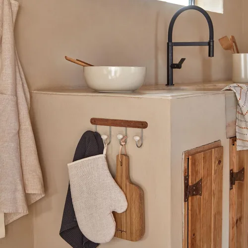 Vista 5 de Casafina Tabla de cortar y servir de 12 pulgadas con asa, colección Roble, madera, apto para microondas y lavavajillas, material de madera dura